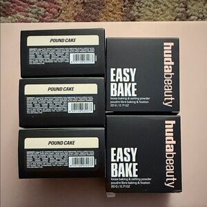 HUDA BEAUTY Easy Bake Loose Powder - Pound Cake (1pc)